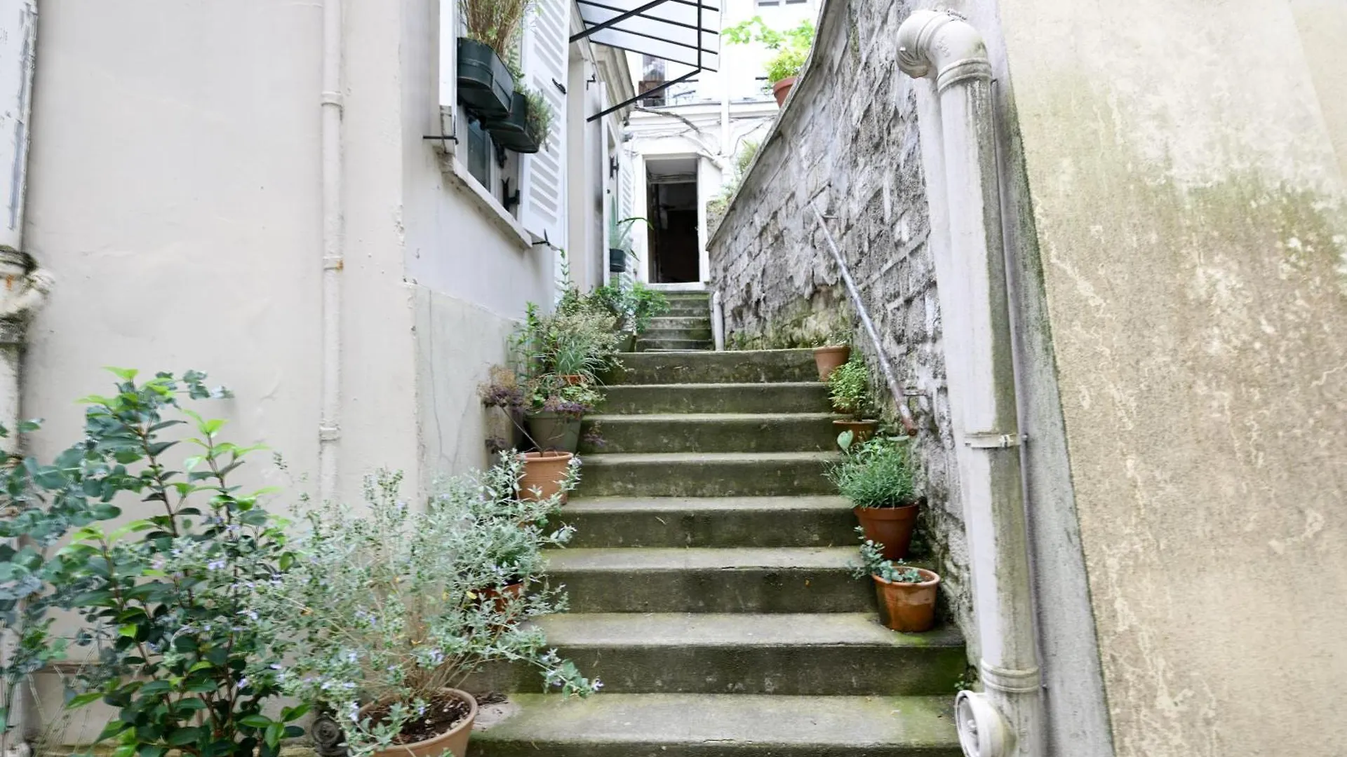 Au Coeur De Montmartre Lovers Apartament Paryż